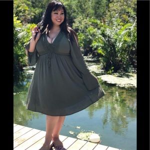 Like new - Khaki green dress